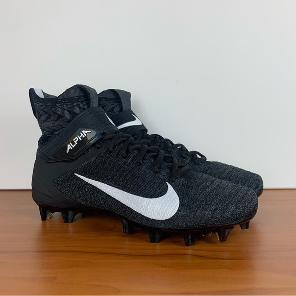 Nike Alpha Menace Elite 2 Football Cleats - Picture 1 of 11